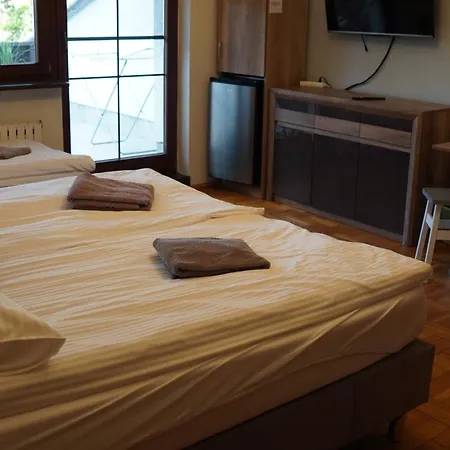 Bon Ton منزل للإقامة شتشيتسين