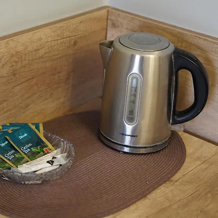 Bon Ton * شتشيتسين