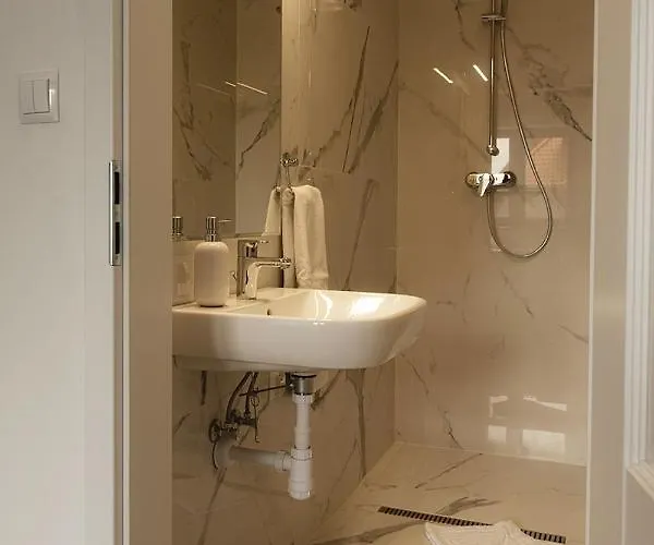 Bon Ton Quarto em Acomodações Particulares