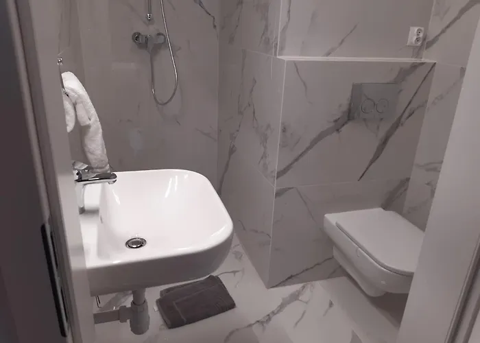 Bon Ton Quarto em Acomodações Particulares *